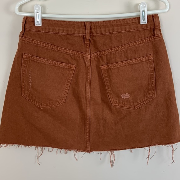 🌷We The Free Distressed Copper Denim Mini Skirt Size 29 - Picture 3 of 5